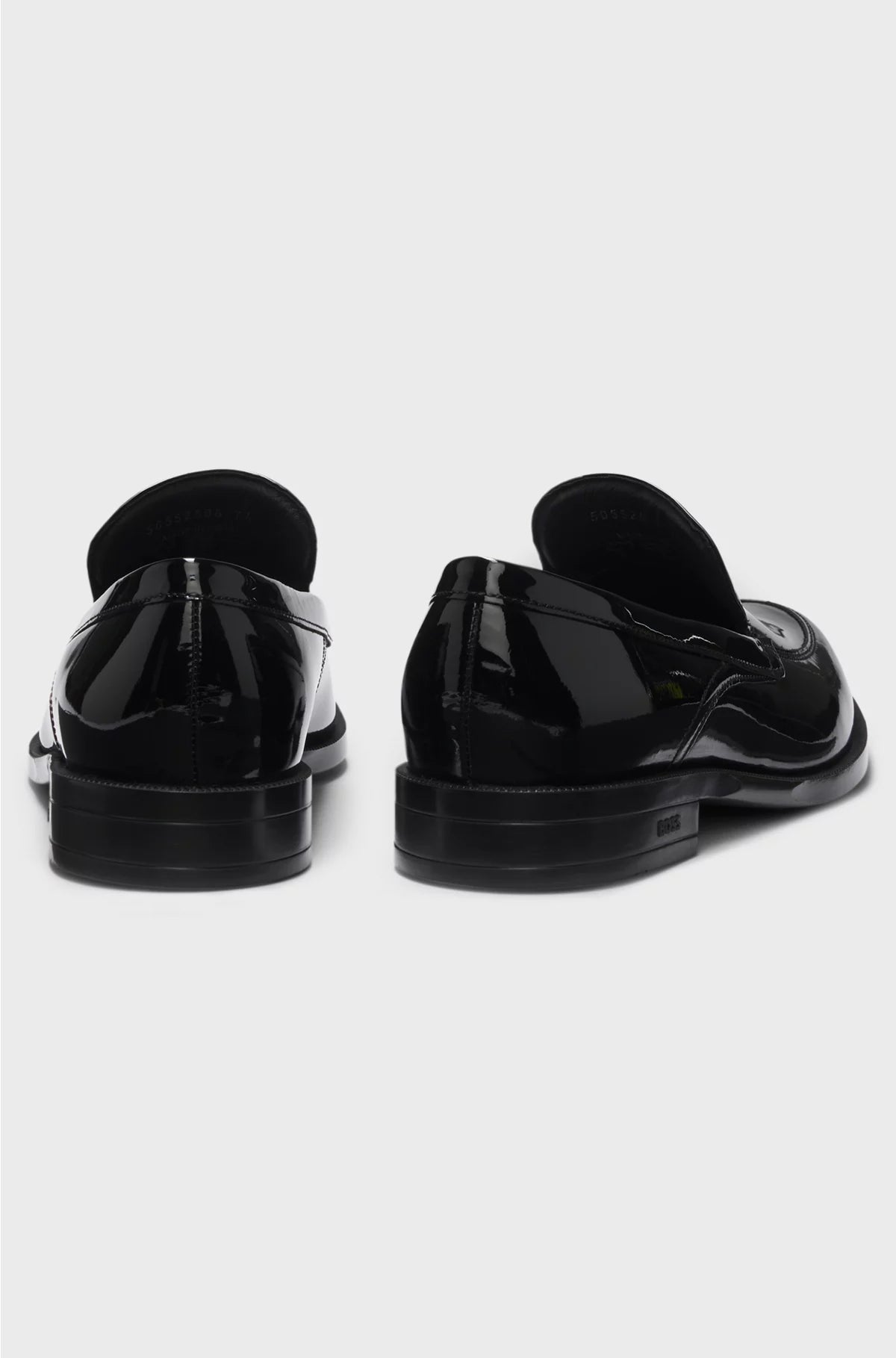 LOAFERS IN PATENT LEATHER
